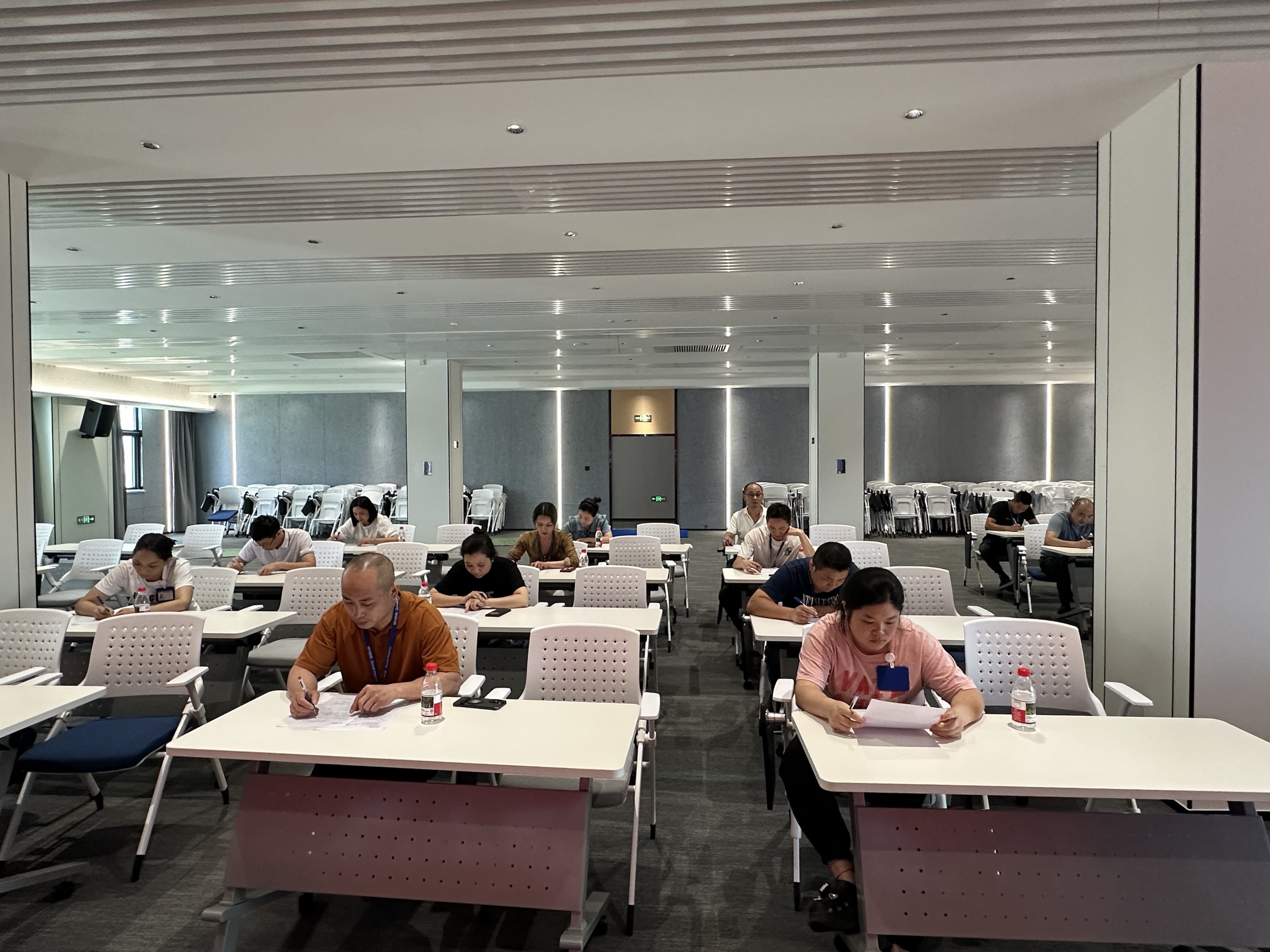 筆試 (3) 筆試 (3)